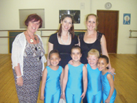 Pupils and teachers at Jacqueline van Tonder&rsquo;s Studio 29, Cape Town