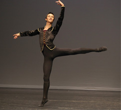 Jesse-Milligan,-winner-of-the-Most-Promising-Dancer-Award