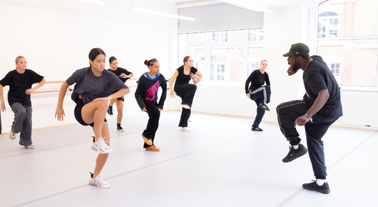 In studio street class