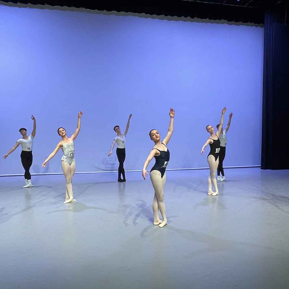 CICB Senior Ballet Class
