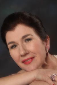 Anne Gleave
