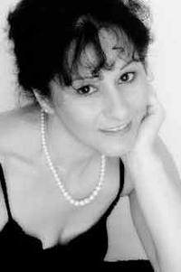 Photo of: Caroline Lavelle